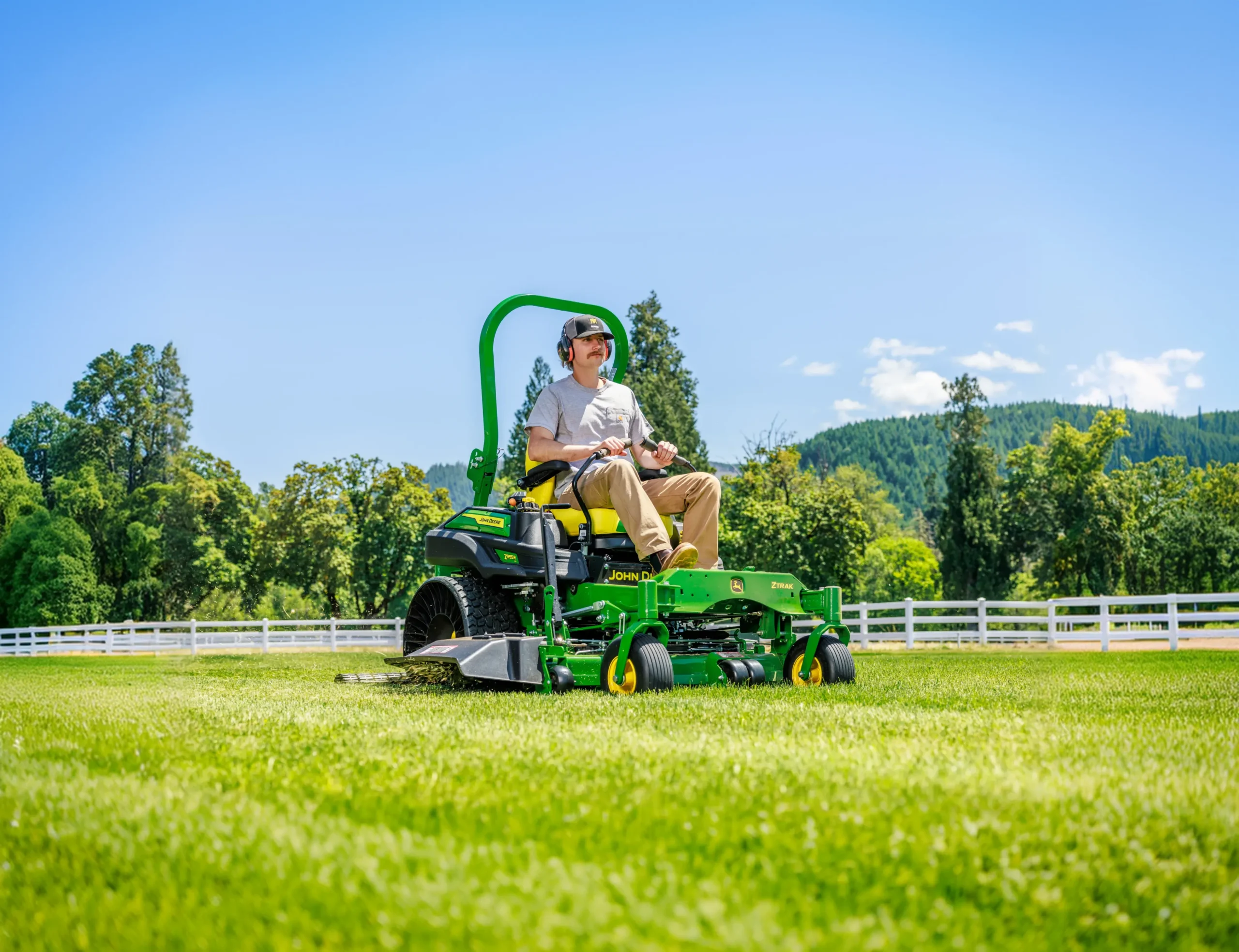 Papé Agriculture & Turf Property Operations Service