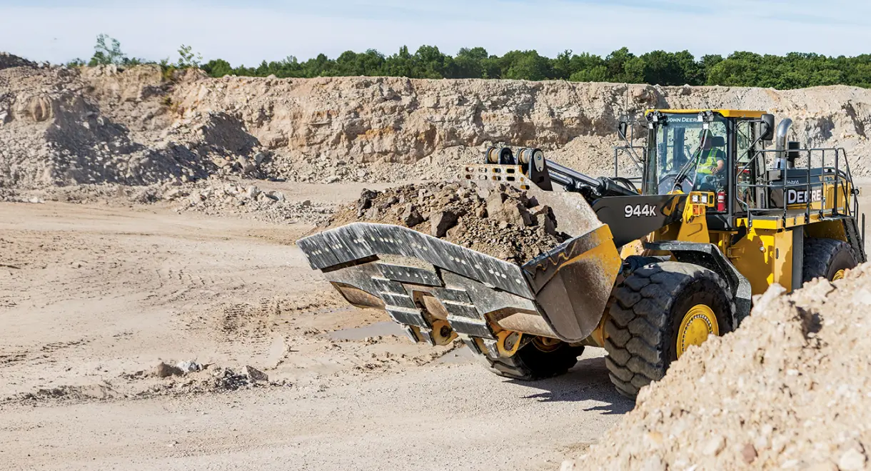 Hybrid-Electric Wheel Loaders_Cropped - 2